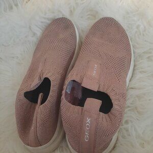 Geox girls size 3 shoes